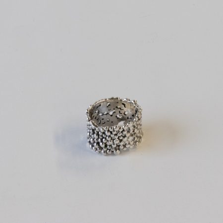 905269 ring sterling-zilver Pixy sieraad fairtrade duurzaam versieren cadeau juweel juwelen handgemaakt zilversmid vakwerk oorhanger gegoten